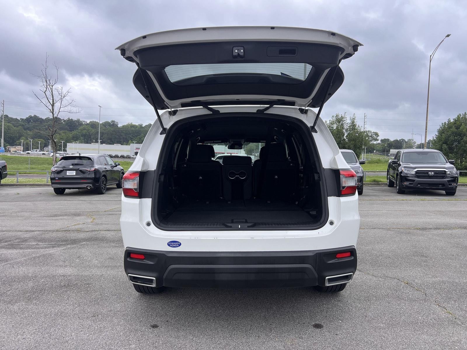 2023 Honda Pilot Sport