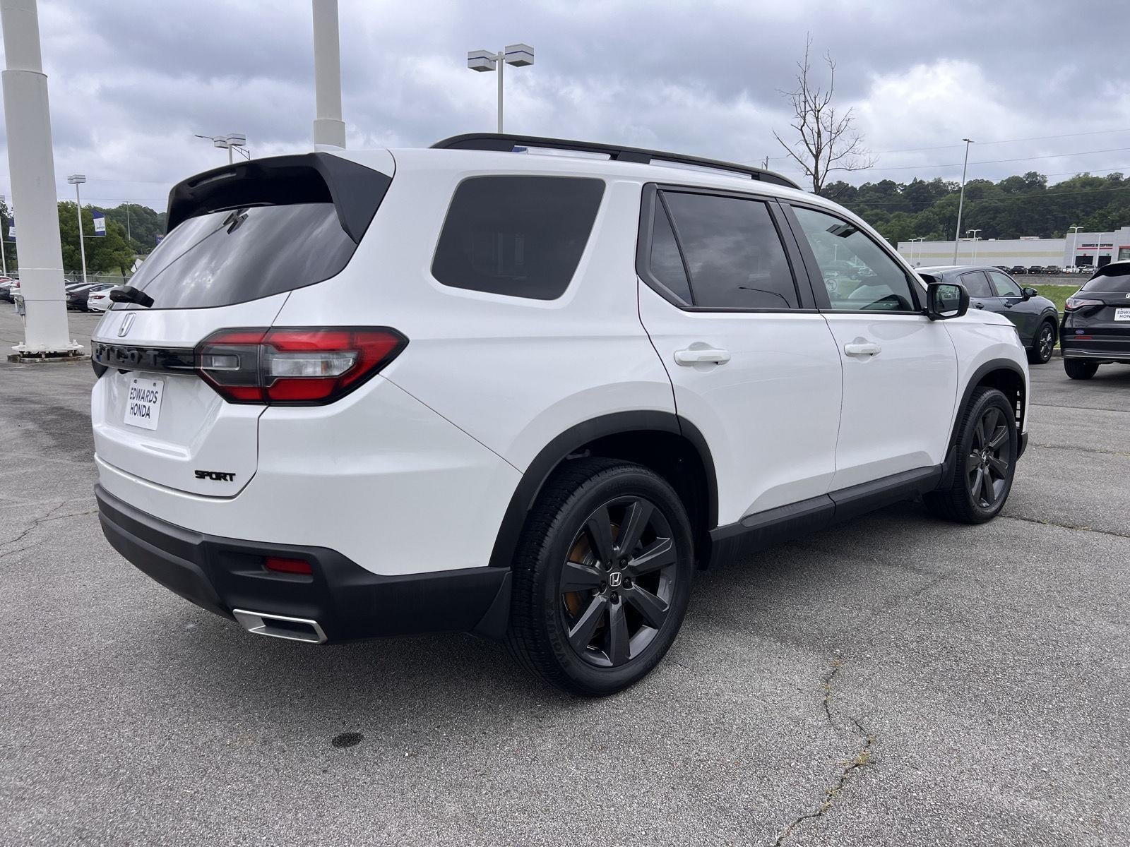 2023 Honda Pilot Sport