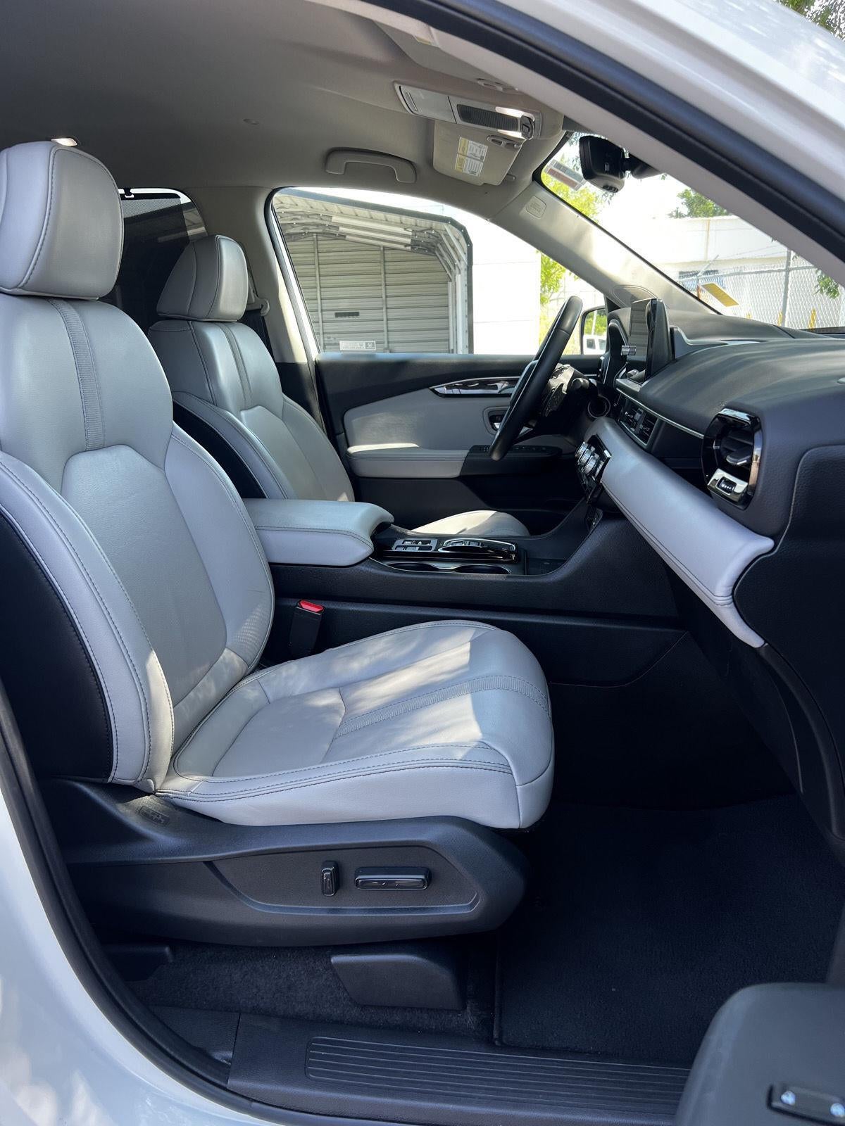 2023 Honda Pilot EX-L 8 Passenger