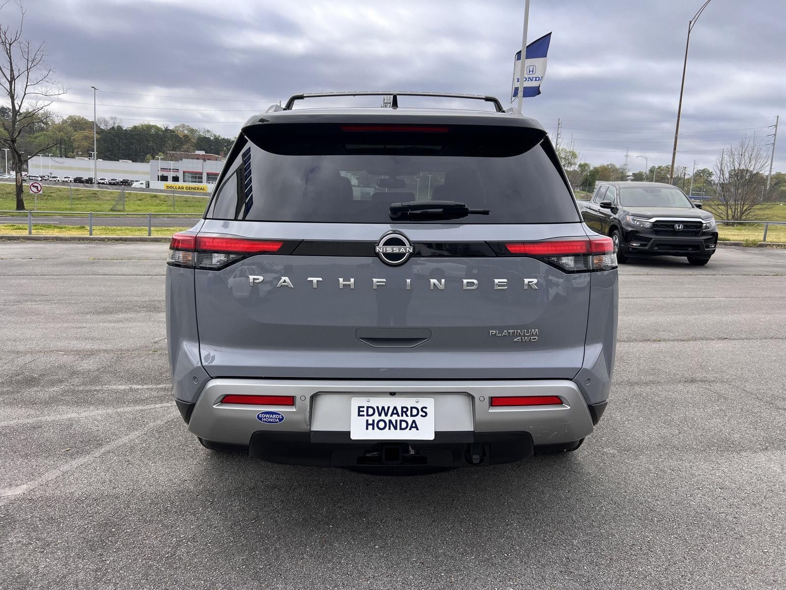 2022 Nissan Pathfinder Platinum