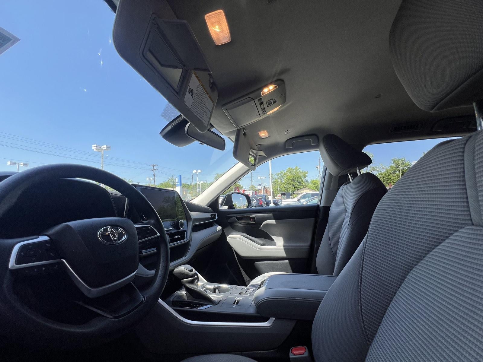 2023 Toyota Highlander L