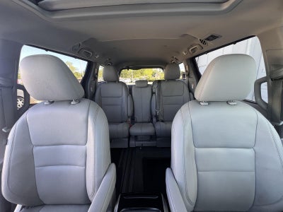 2017 Toyota Sienna XLE