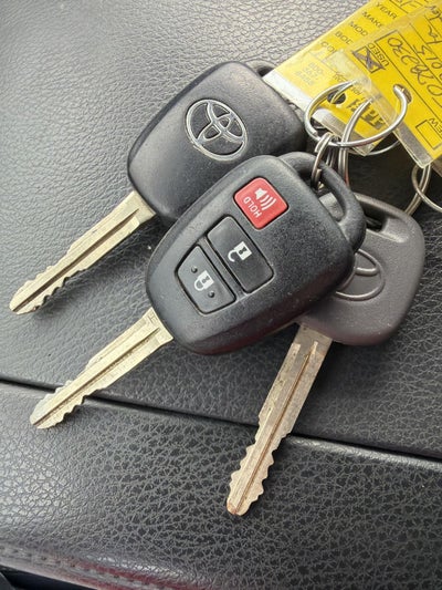 2015 Toyota Highlander LE