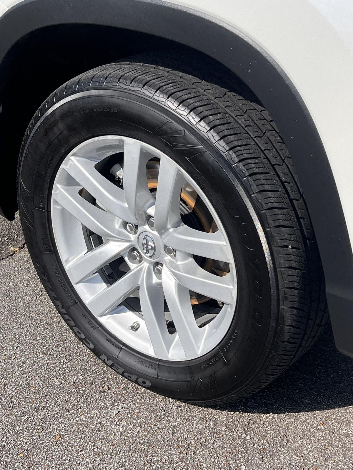 2015 Toyota Highlander LE