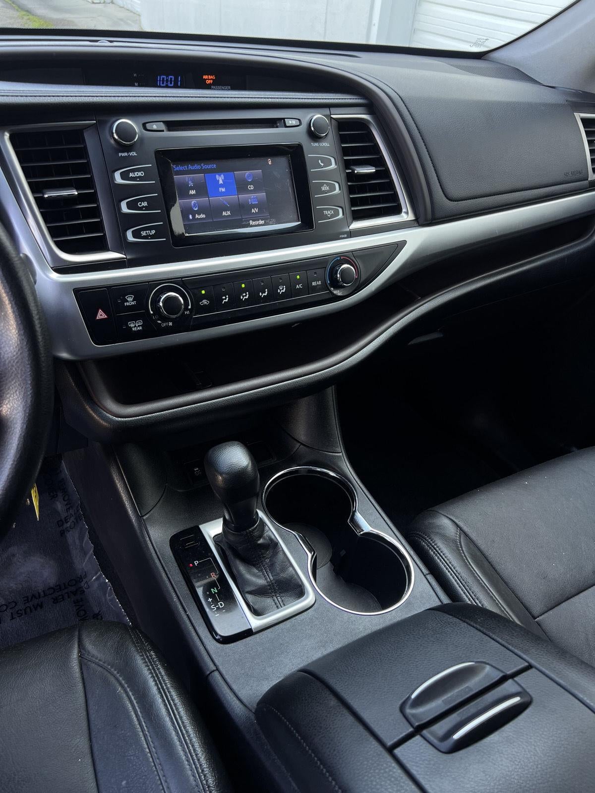 2015 Toyota Highlander LE