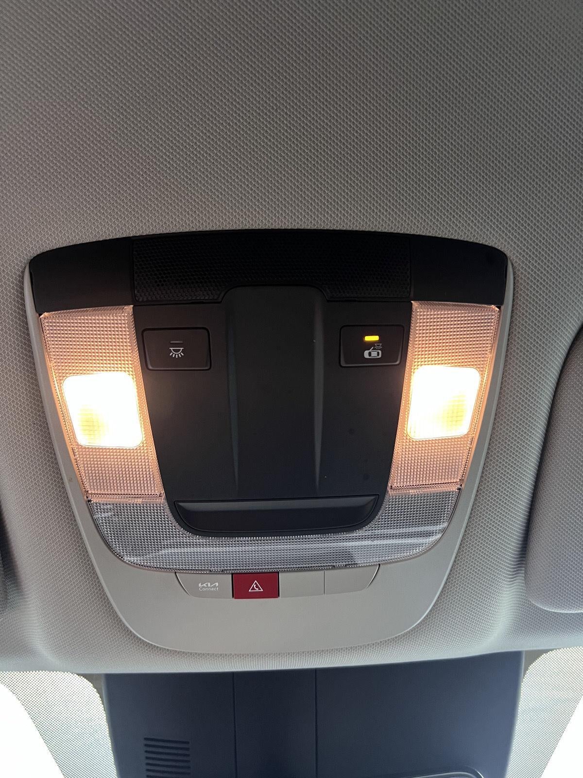 2025 Kia Sorento LX