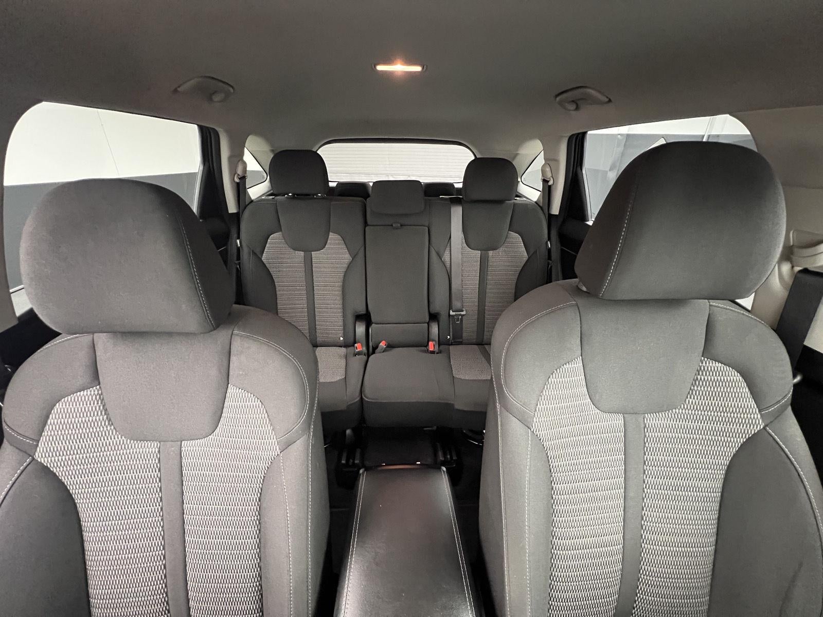 2025 Kia Sorento LX