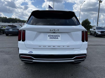 2022 Kia Sorento S