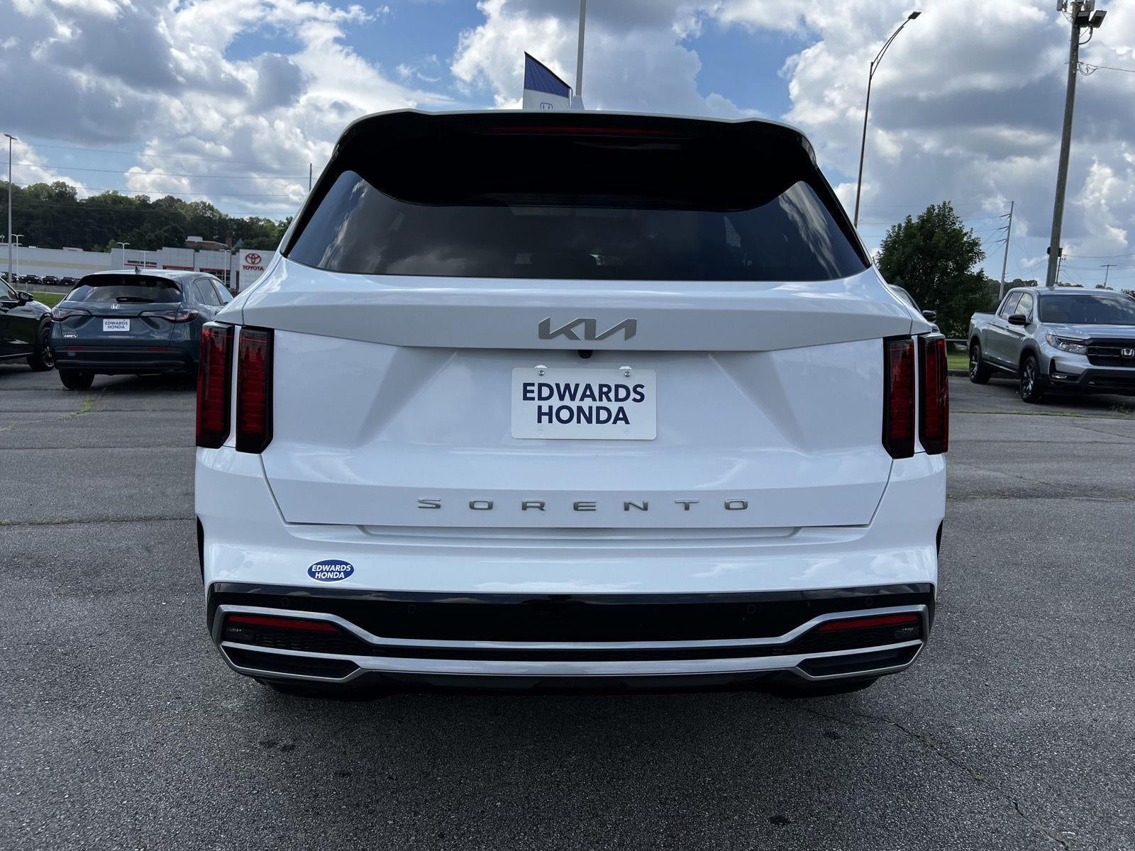2022 Kia Sorento S