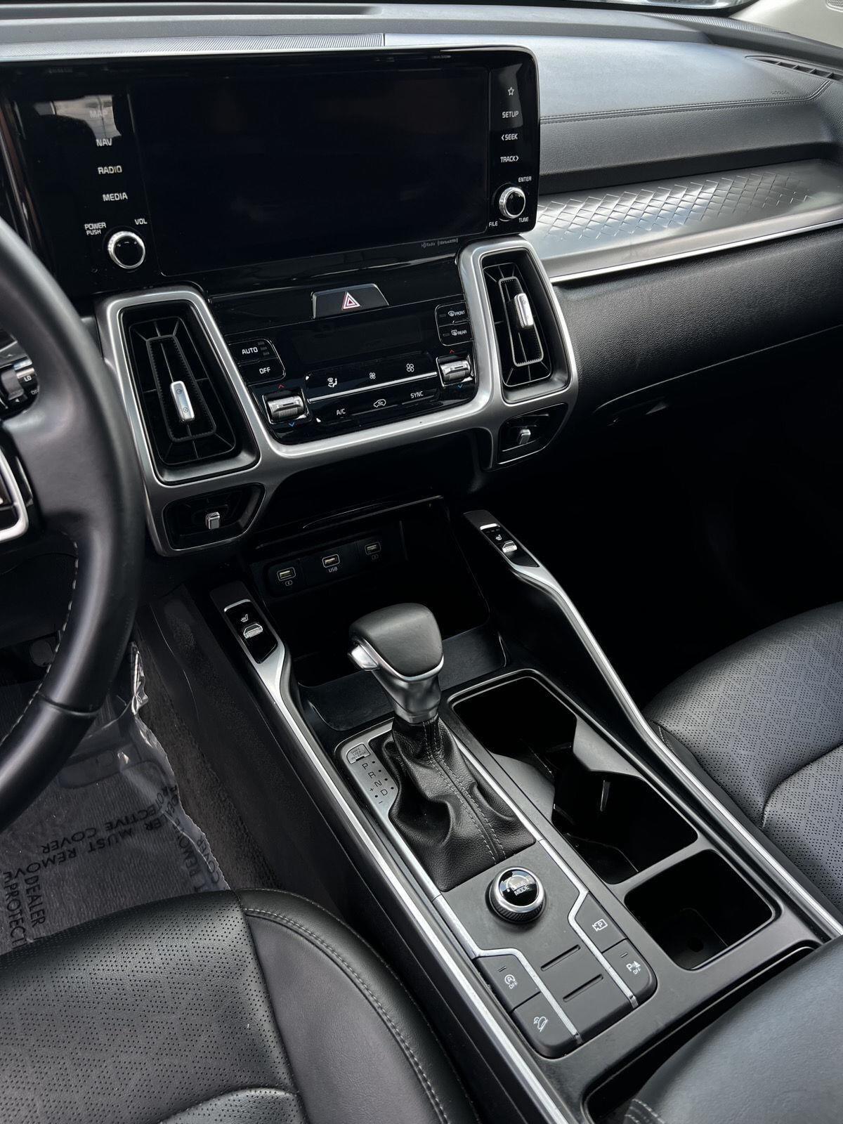 2022 Kia Sorento S