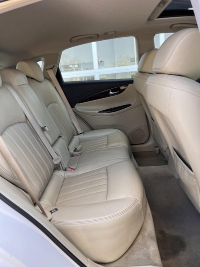 2017 INFINITI QX50 RWD