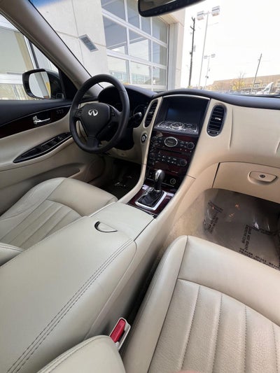 2017 INFINITI QX50 RWD