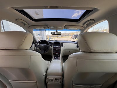 2017 INFINITI QX50 RWD