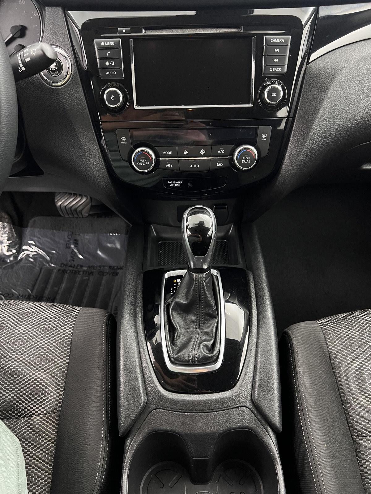 2020 Nissan Rogue Sport SV