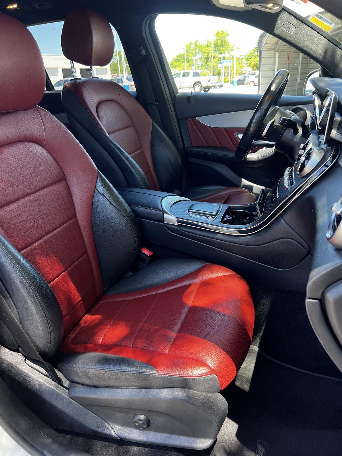 2021 Mercedes-Benz GLC GLC 300