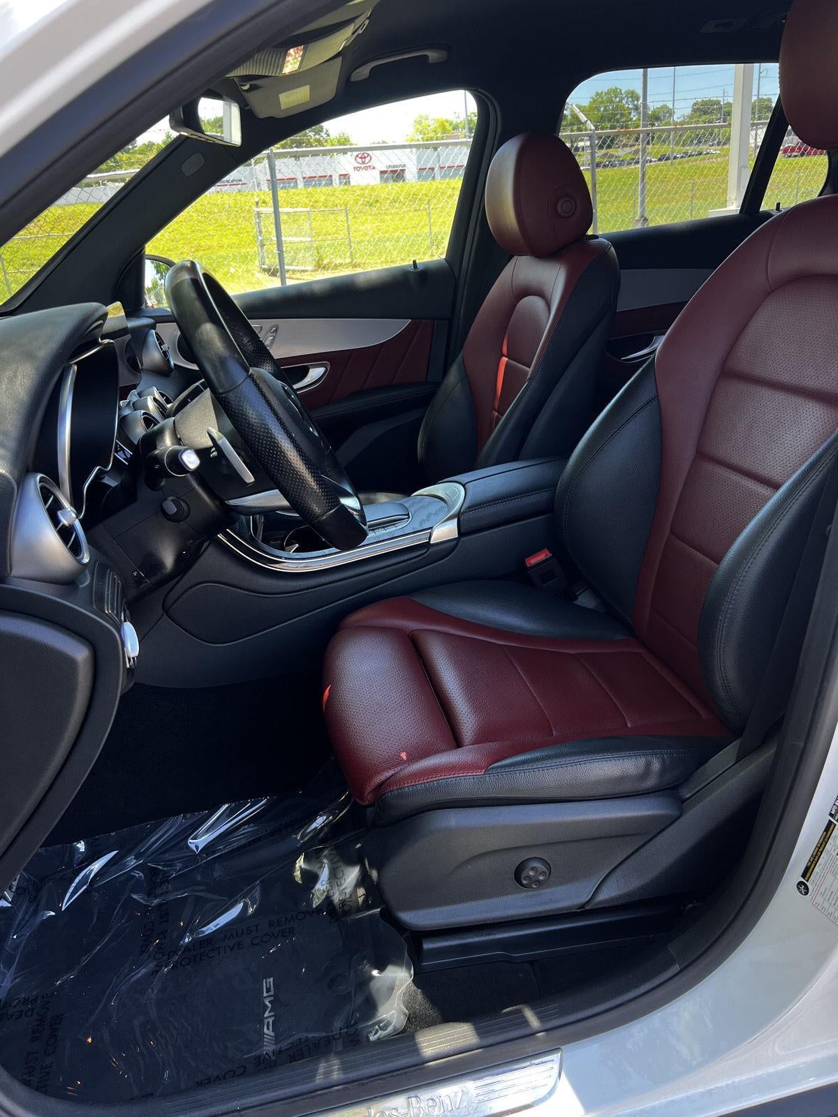2021 Mercedes-Benz GLC GLC 300