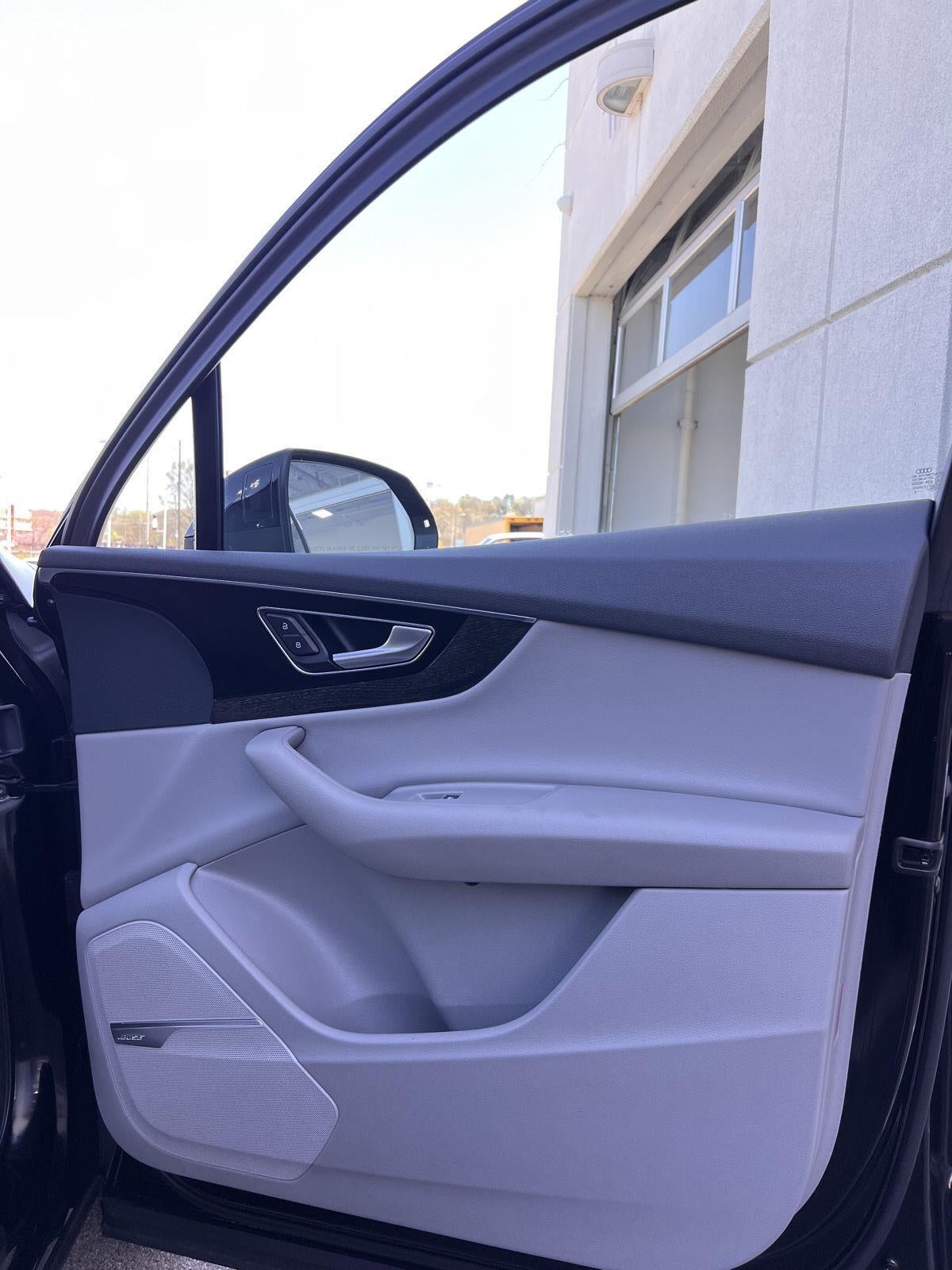 2019 Audi Q7 Premium Plus