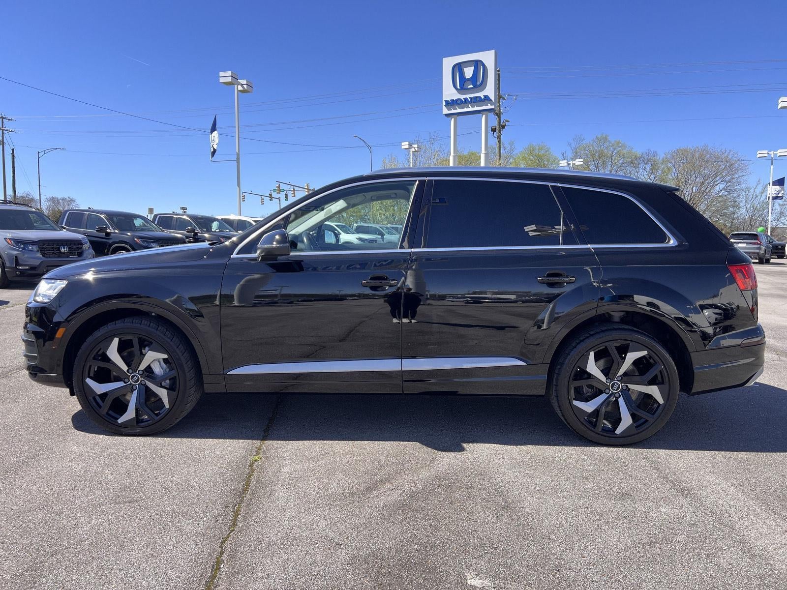 2019 Audi Q7 Premium Plus