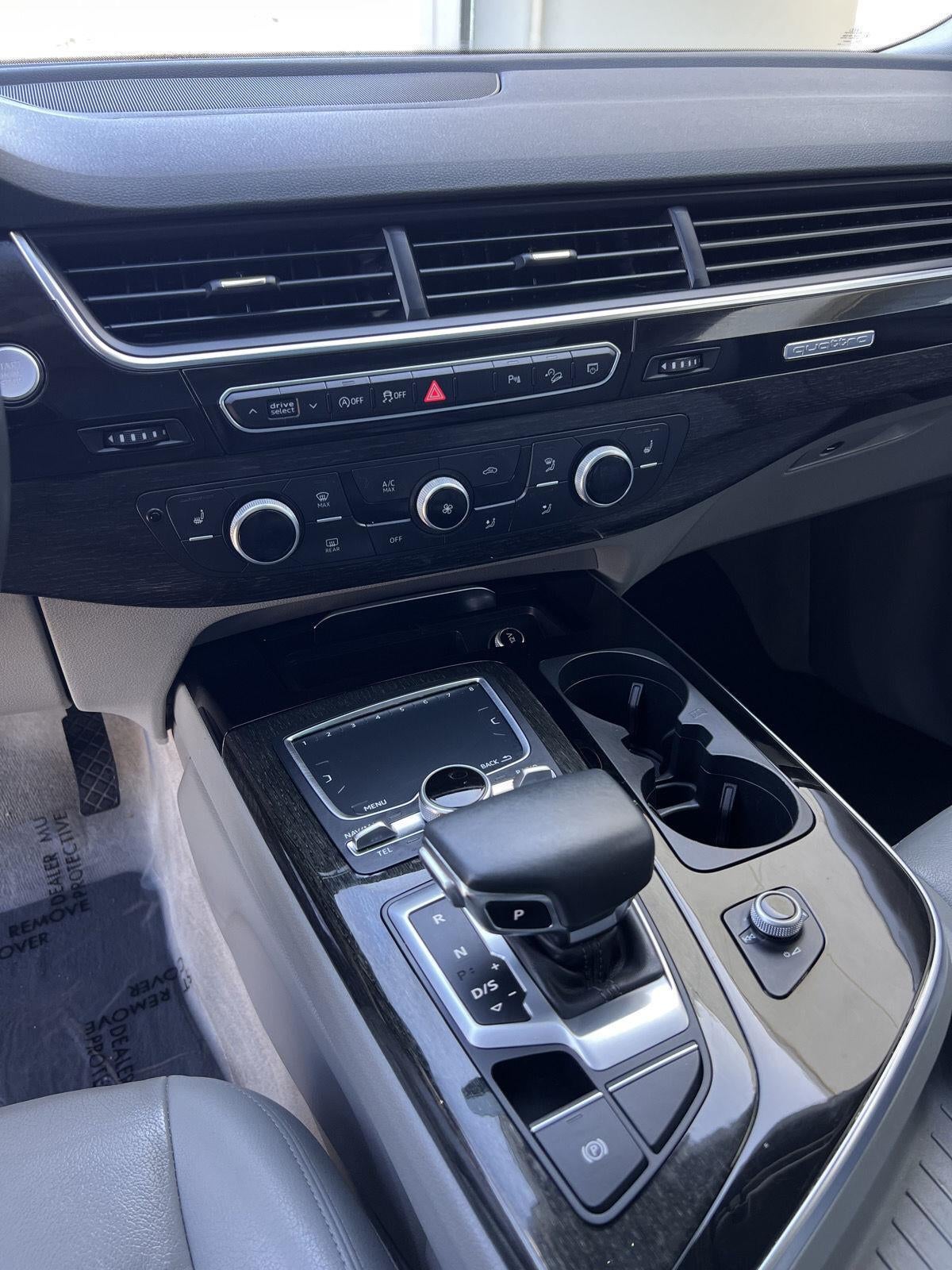 2019 Audi Q7 Premium Plus