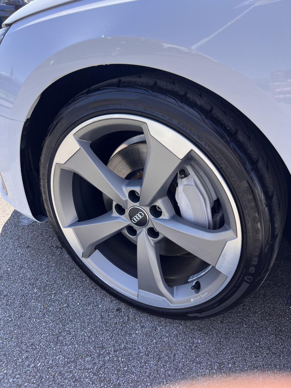 2021 Audi A4 Sedan S line Premium Plus