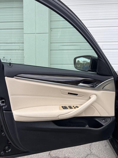 2019 BMW 5 Series 530i