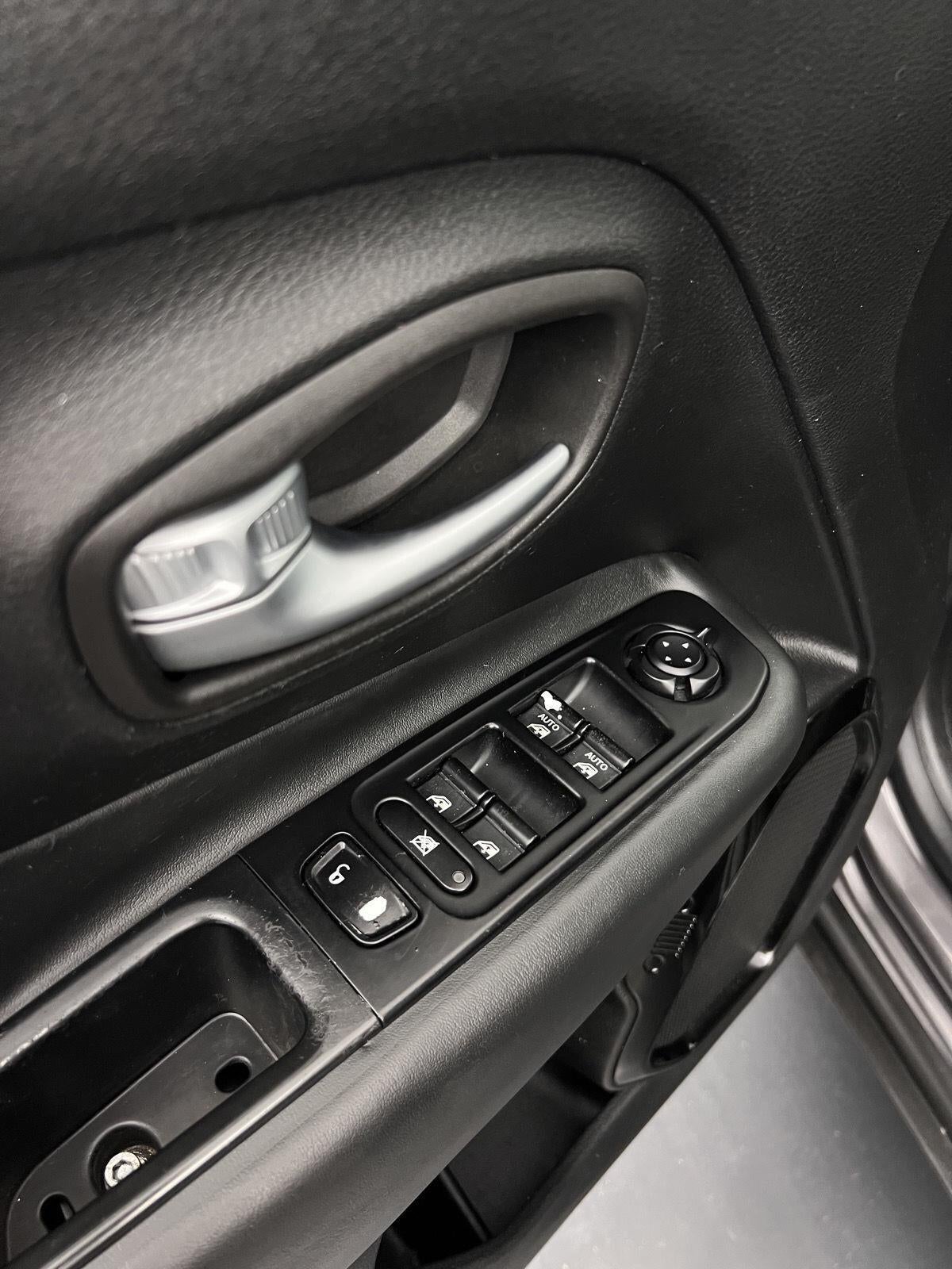 2019 Jeep Renegade Altitude