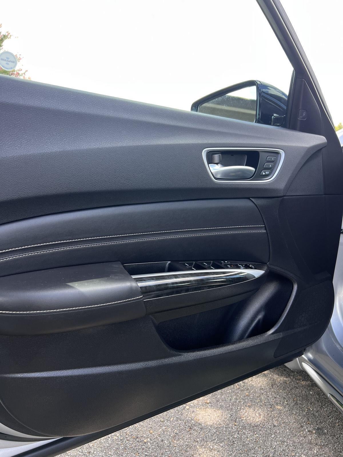 2020 Acura TLX w/Technology Pkg
