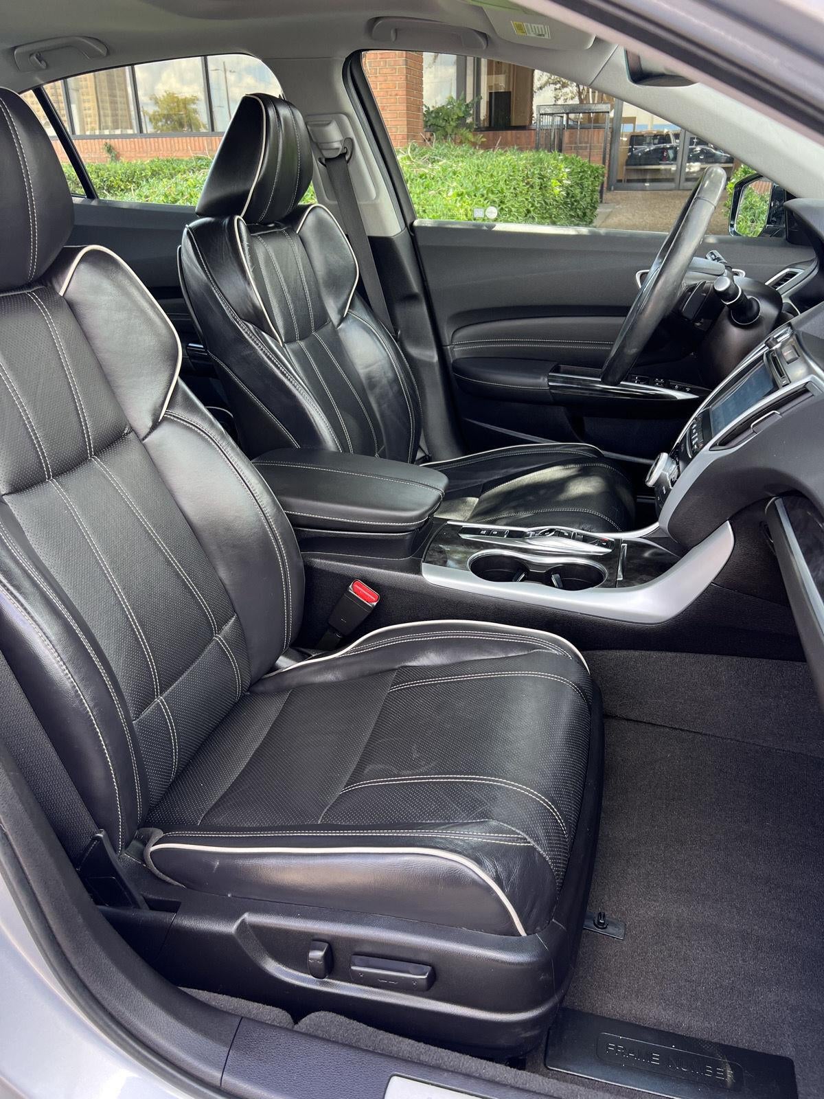 2020 Acura TLX w/Technology Pkg