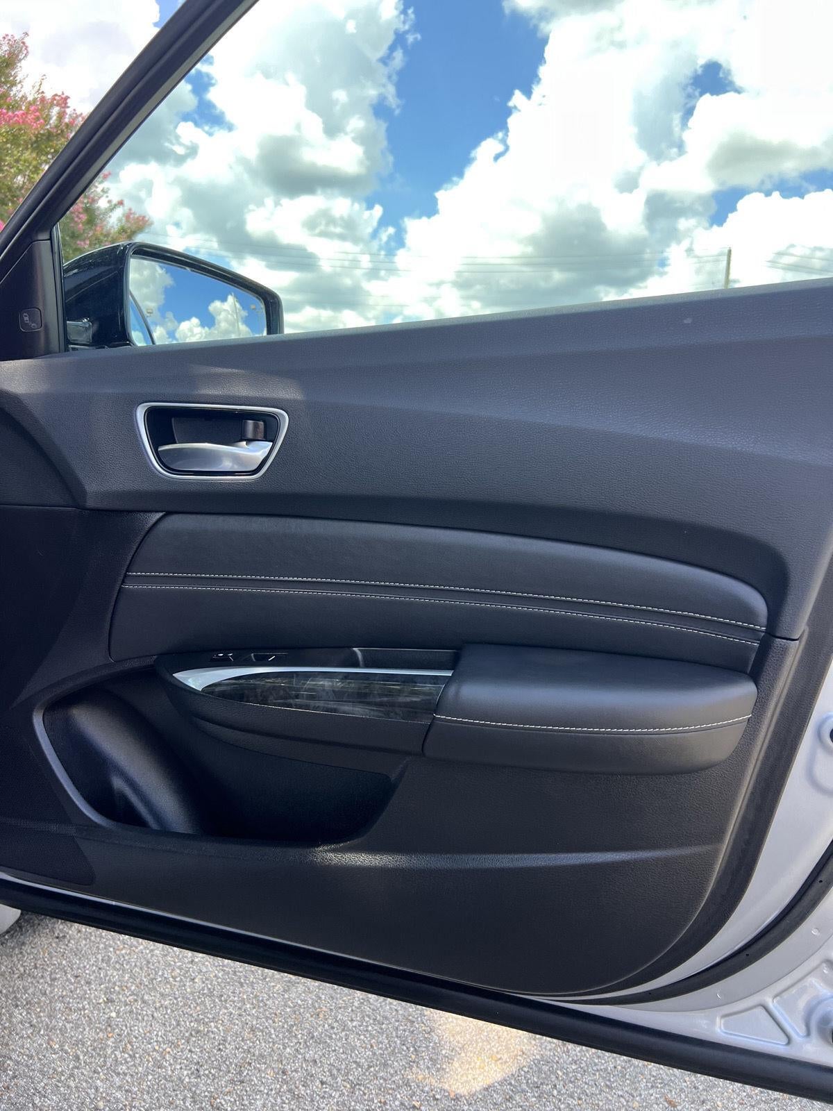 2020 Acura TLX w/Technology Pkg