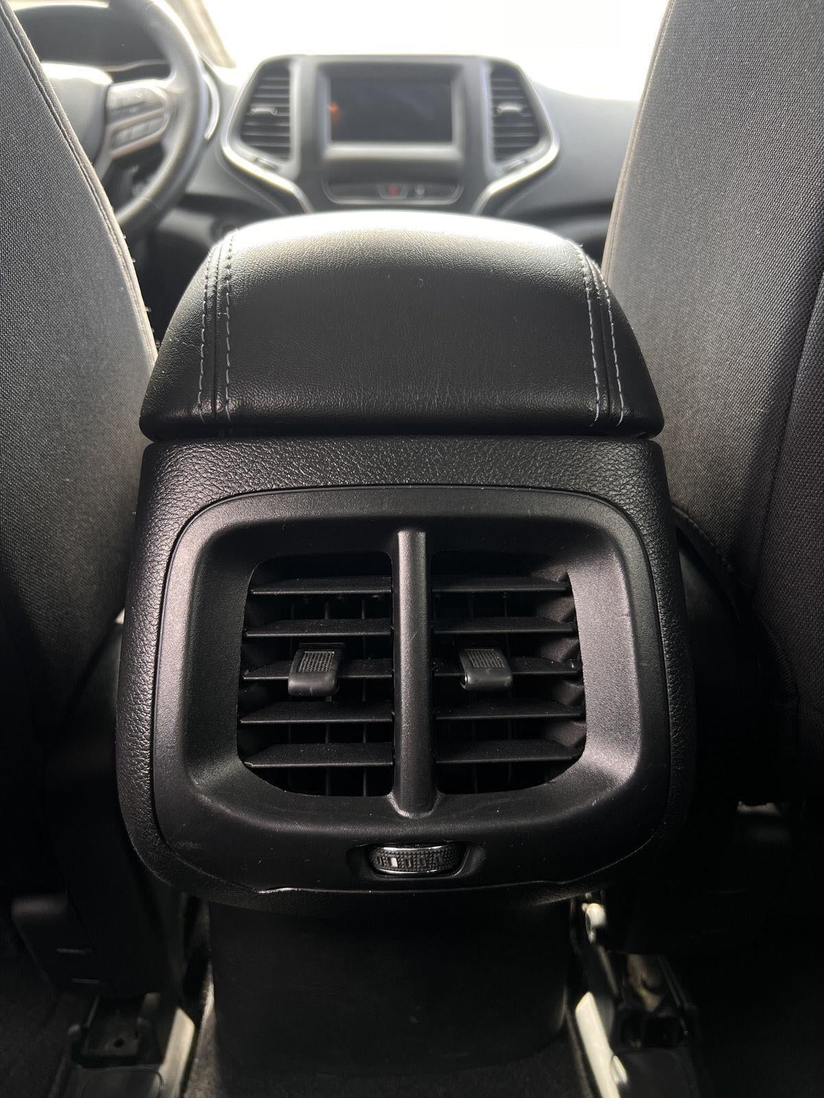 2021 Jeep Cherokee Latitude