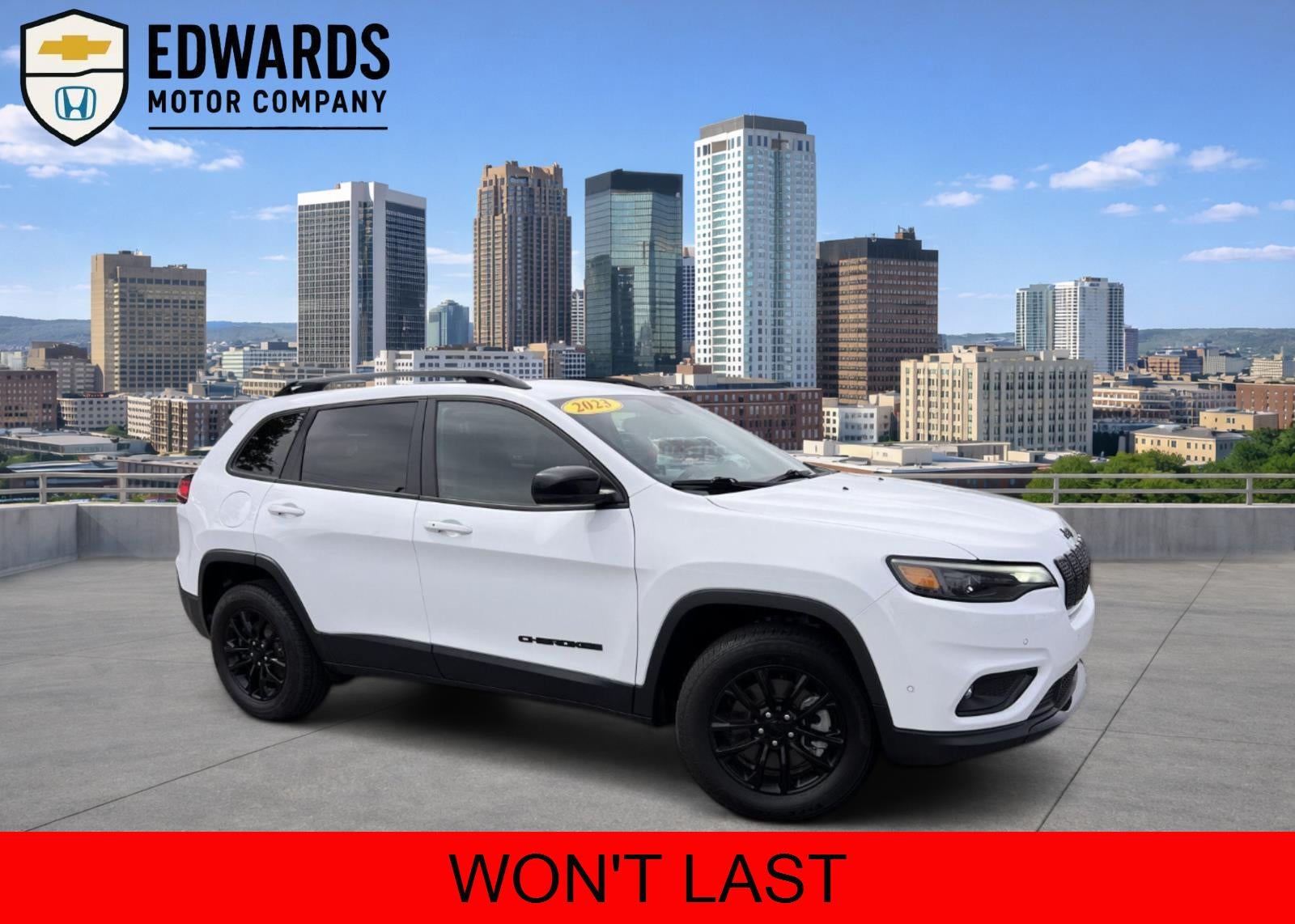 2023 Jeep Cherokee Altitude Lux