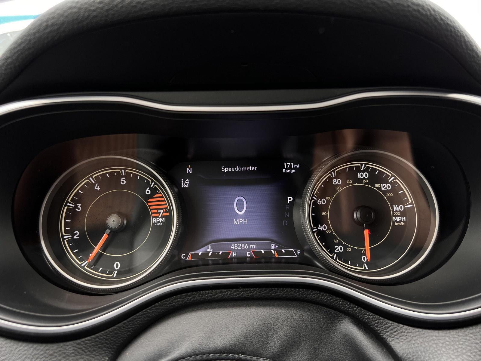 2023 Jeep Cherokee Altitude Lux