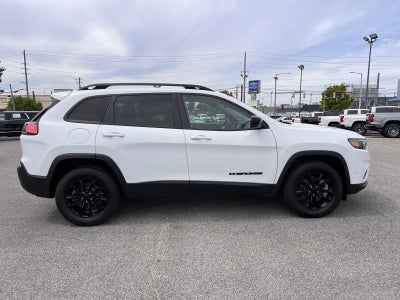 2023 Jeep Cherokee Altitude Lux