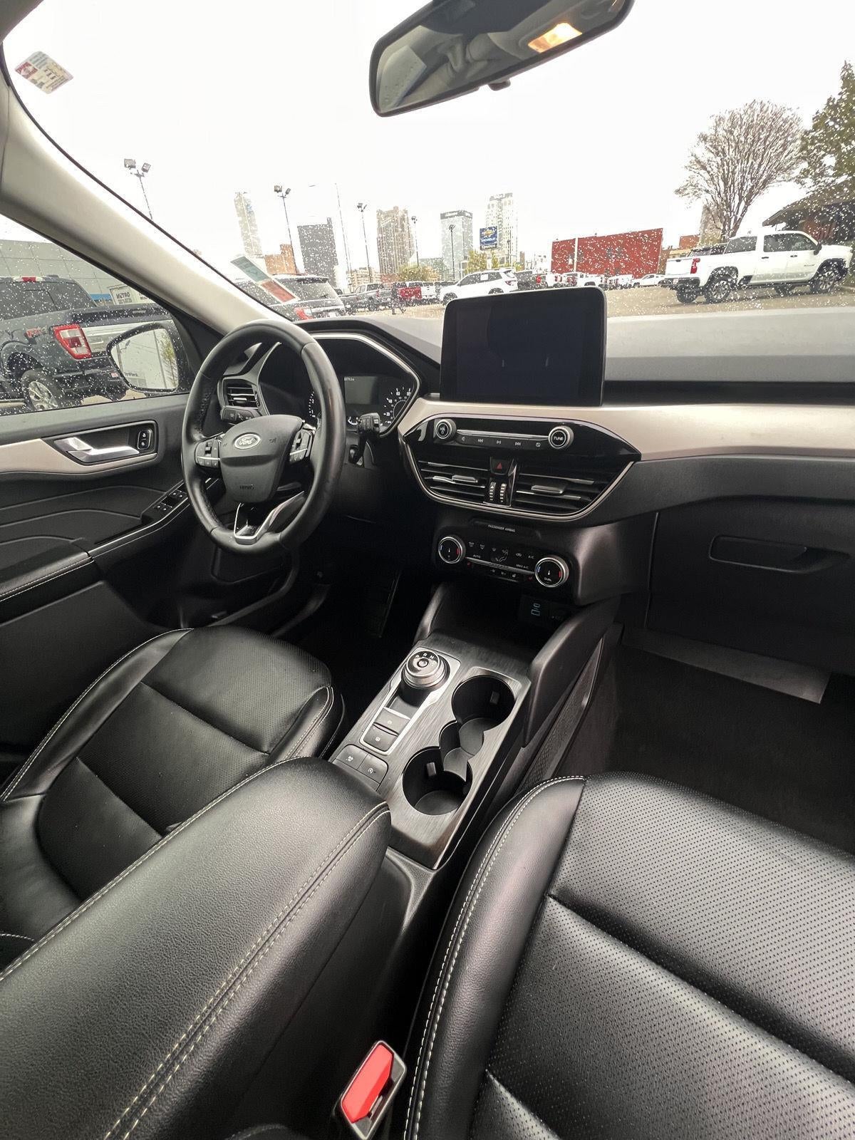 2022 Ford Escape SEL