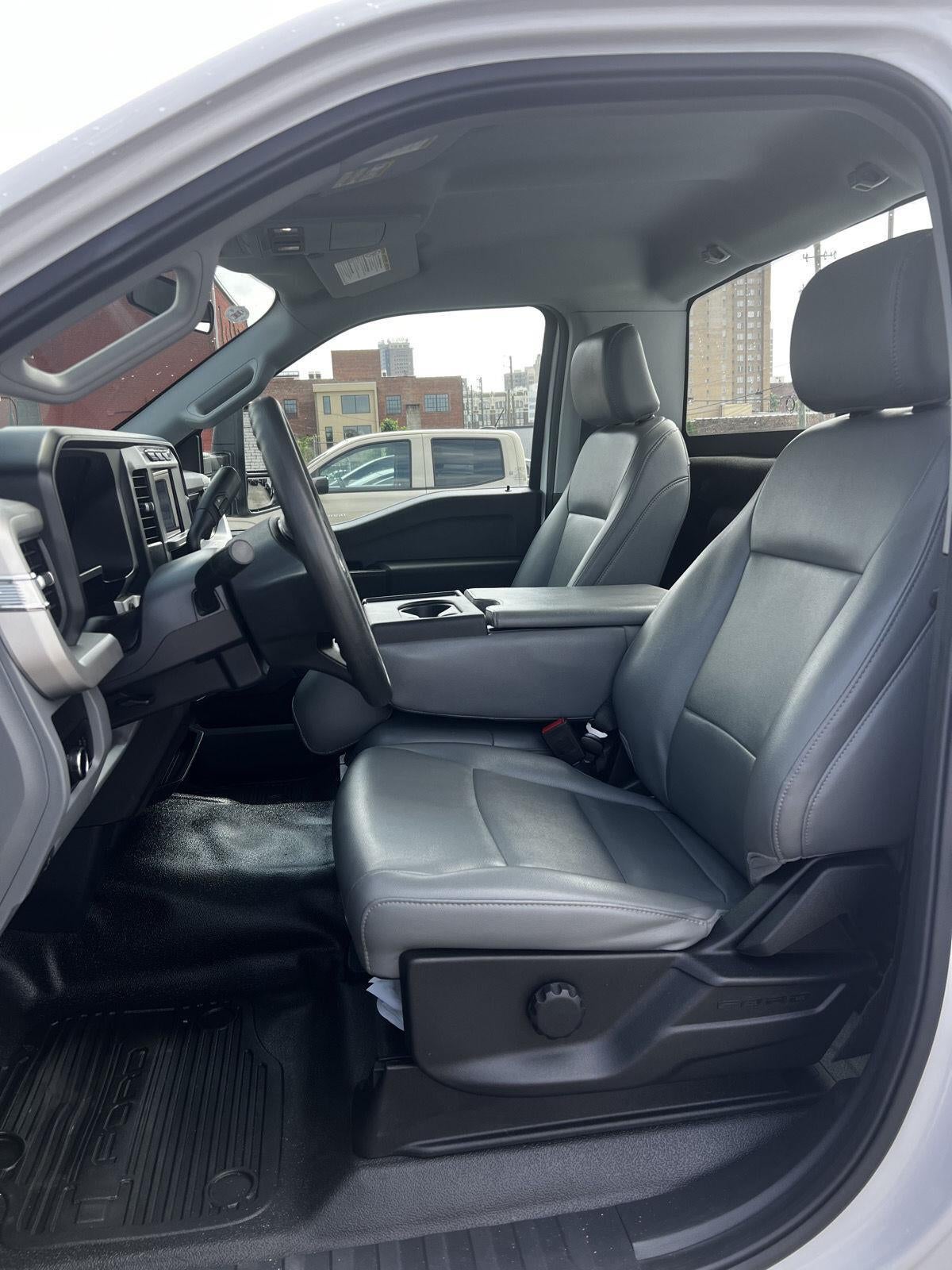 2024 Ford Super Duty F-350 SRW XL