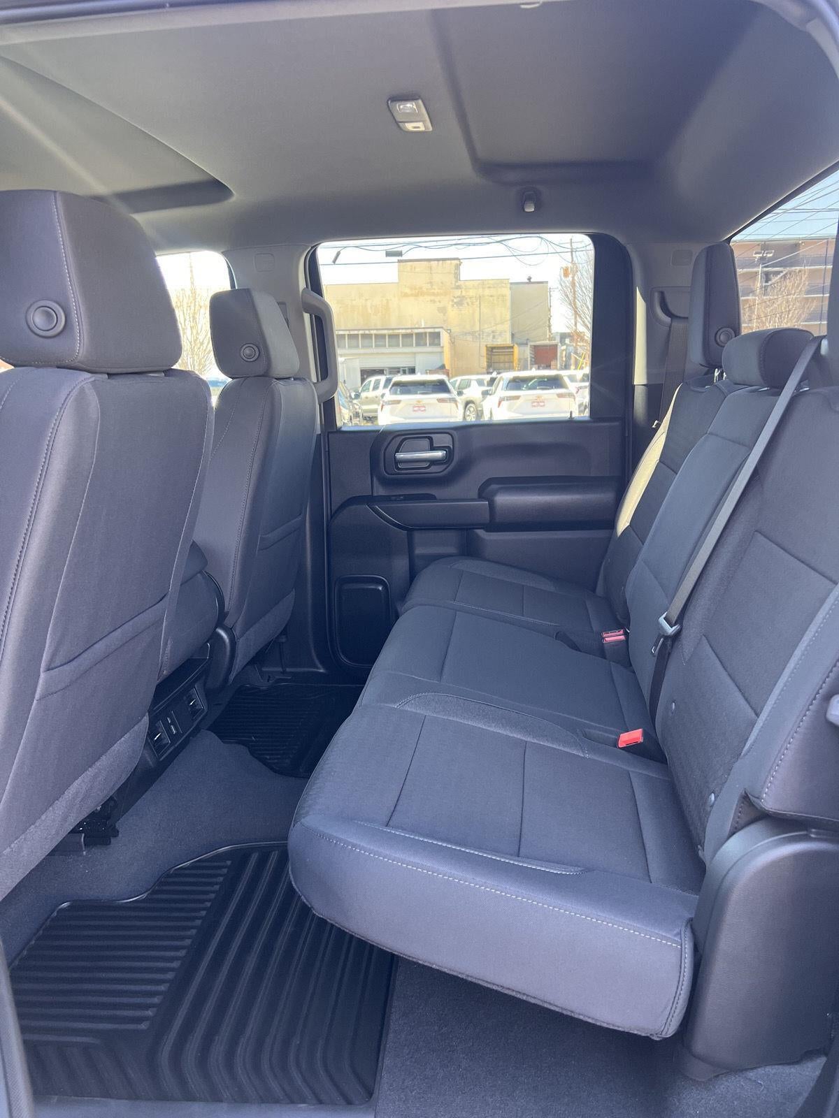 2025 Chevrolet Silverado 2500 HD Custom