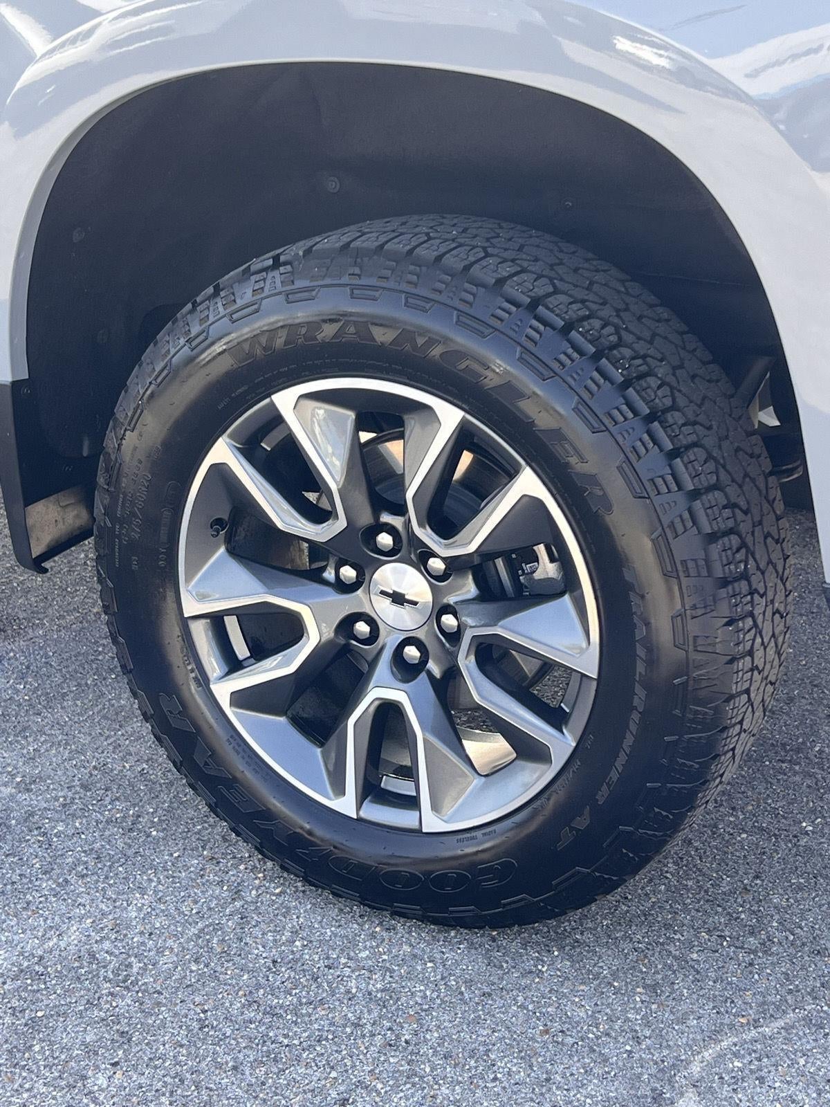 2024 Chevrolet Silverado 1500 RST