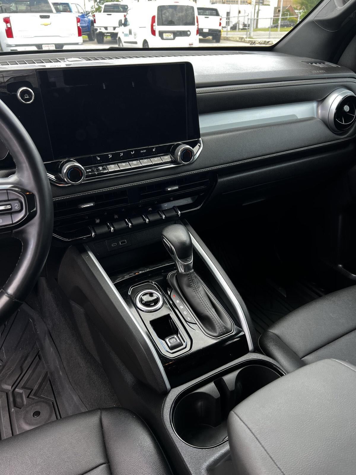 2023 Chevrolet Colorado LT