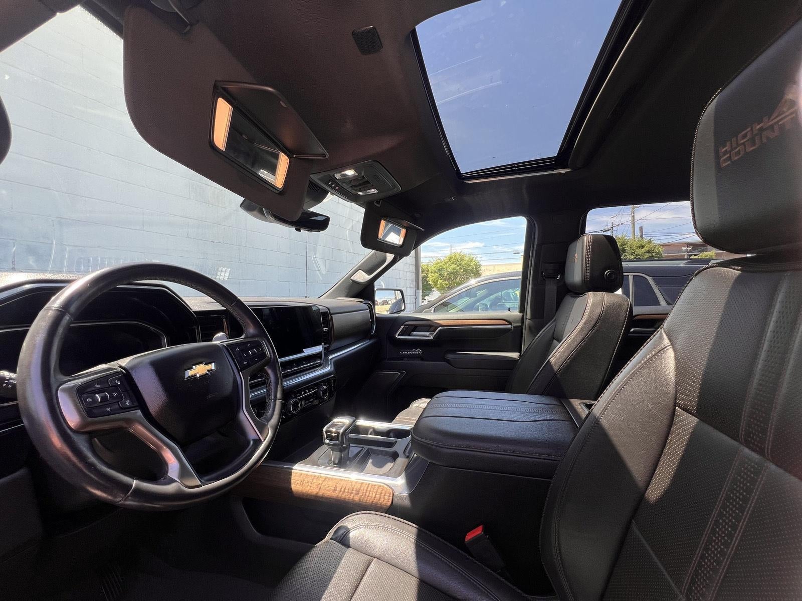 2023 Chevrolet Silverado 1500 High Country