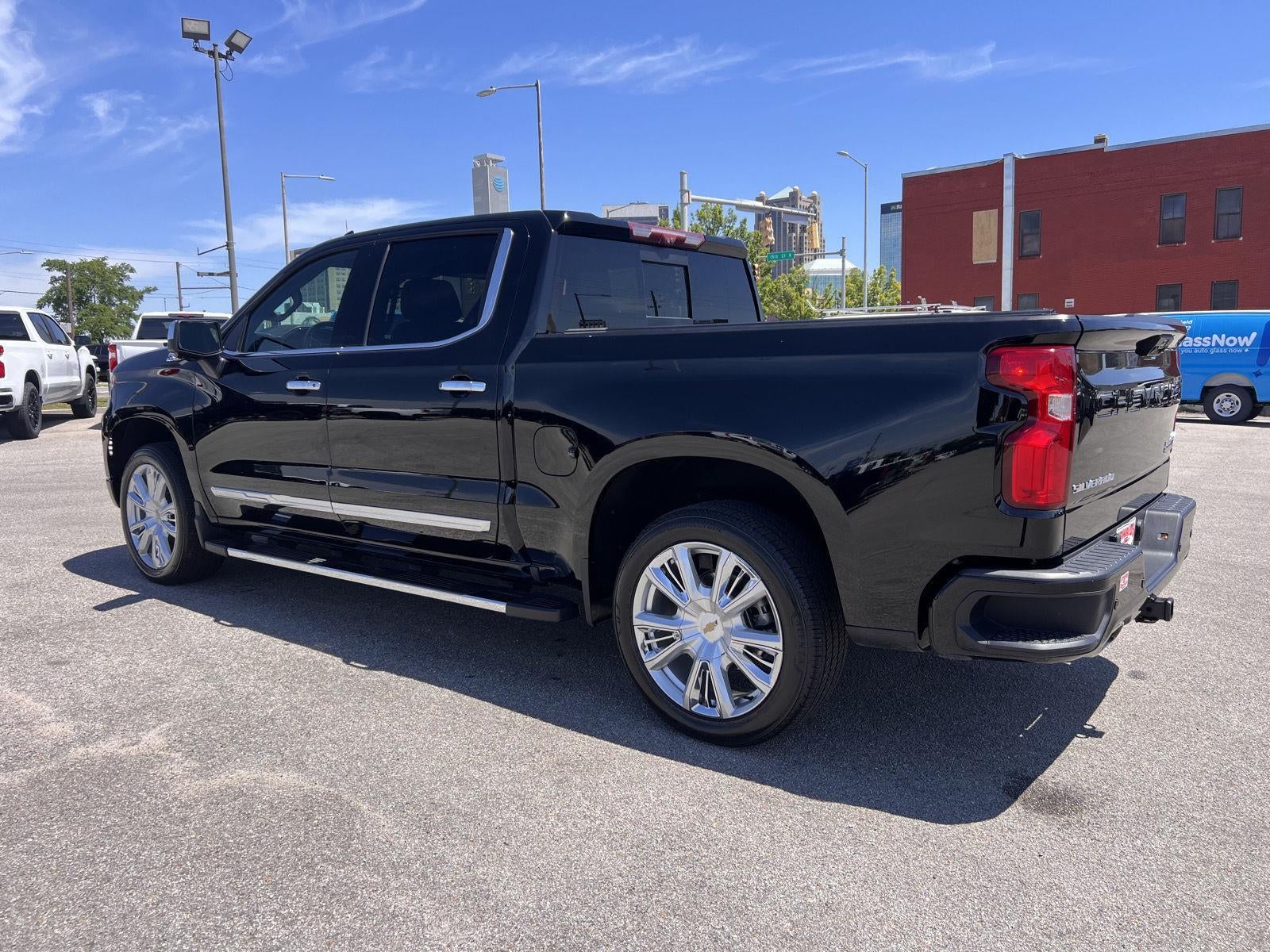2023 Chevrolet Silverado 1500 High Country