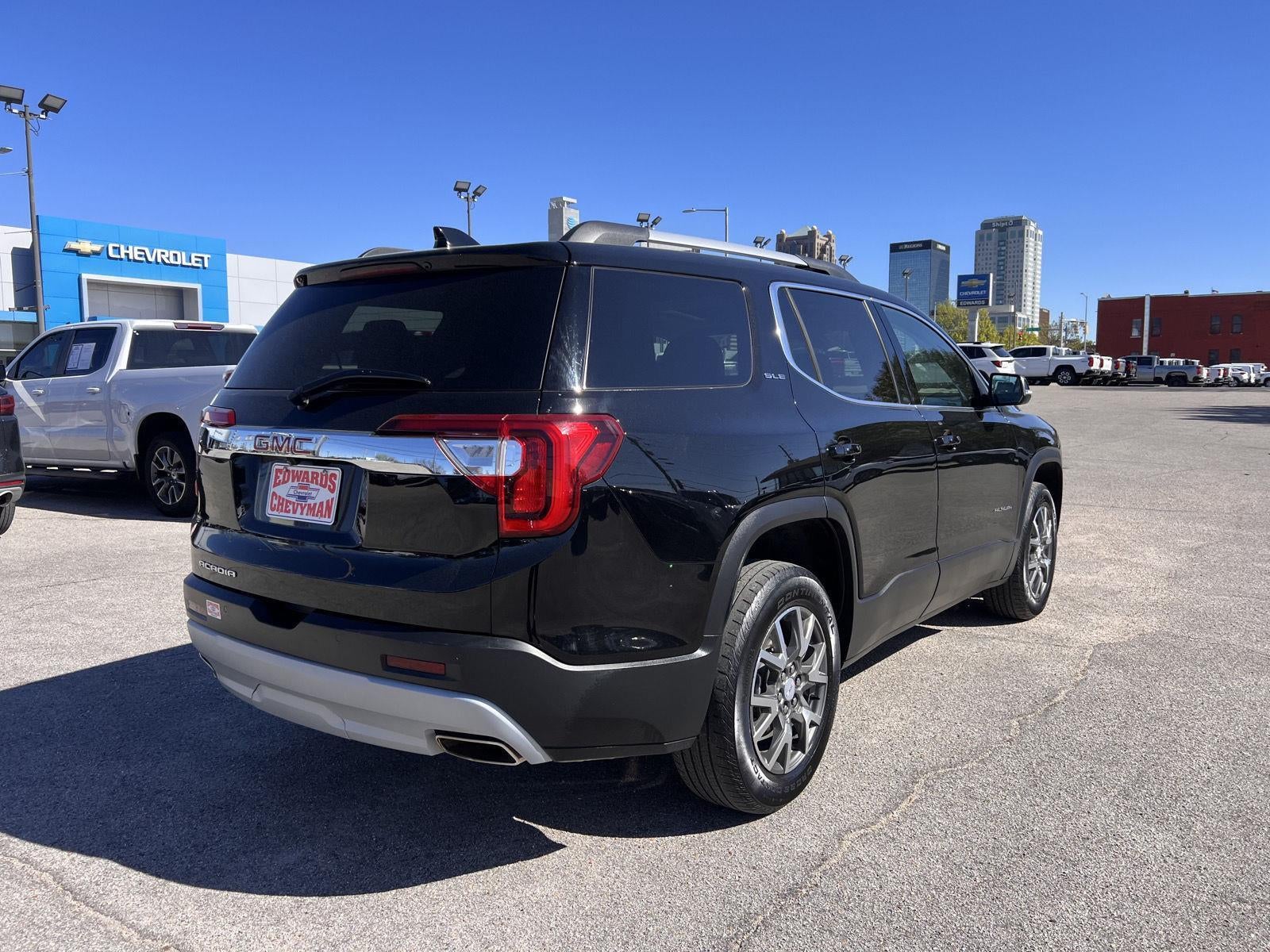 2023 GMC Acadia SLE