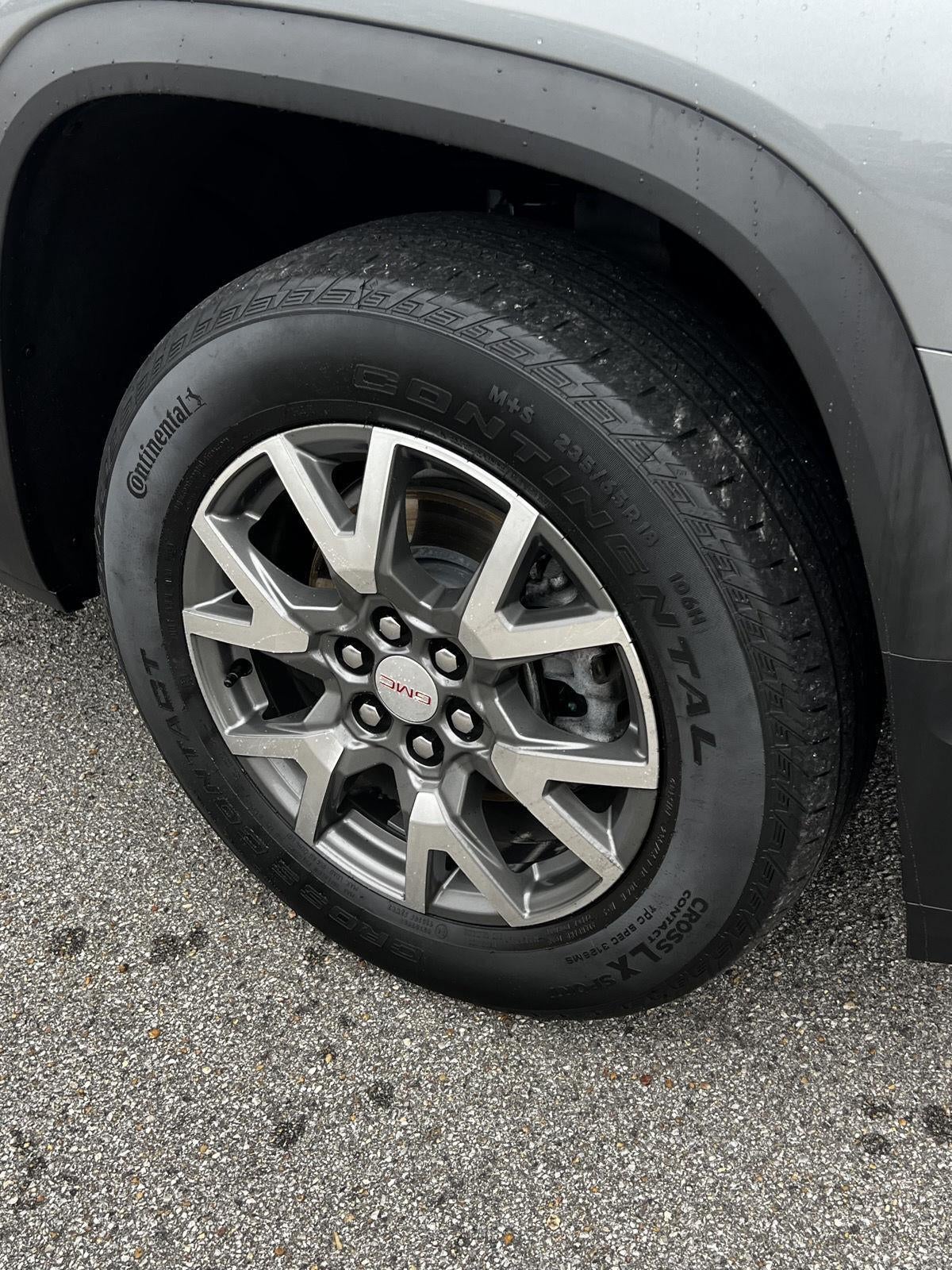 2023 GMC Acadia SLE