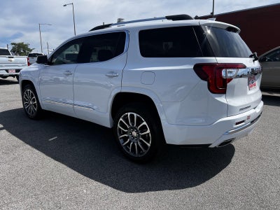 2023 GMC Acadia Denali