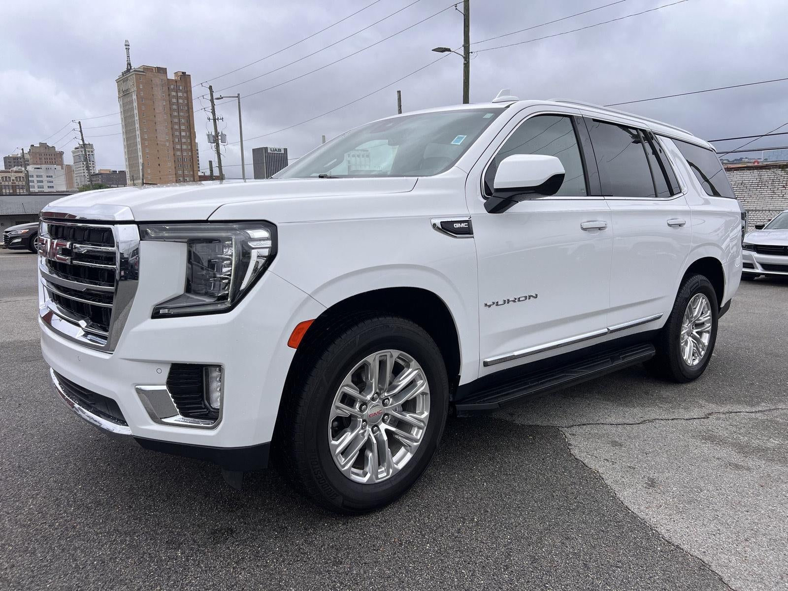 2023 GMC Yukon SLT