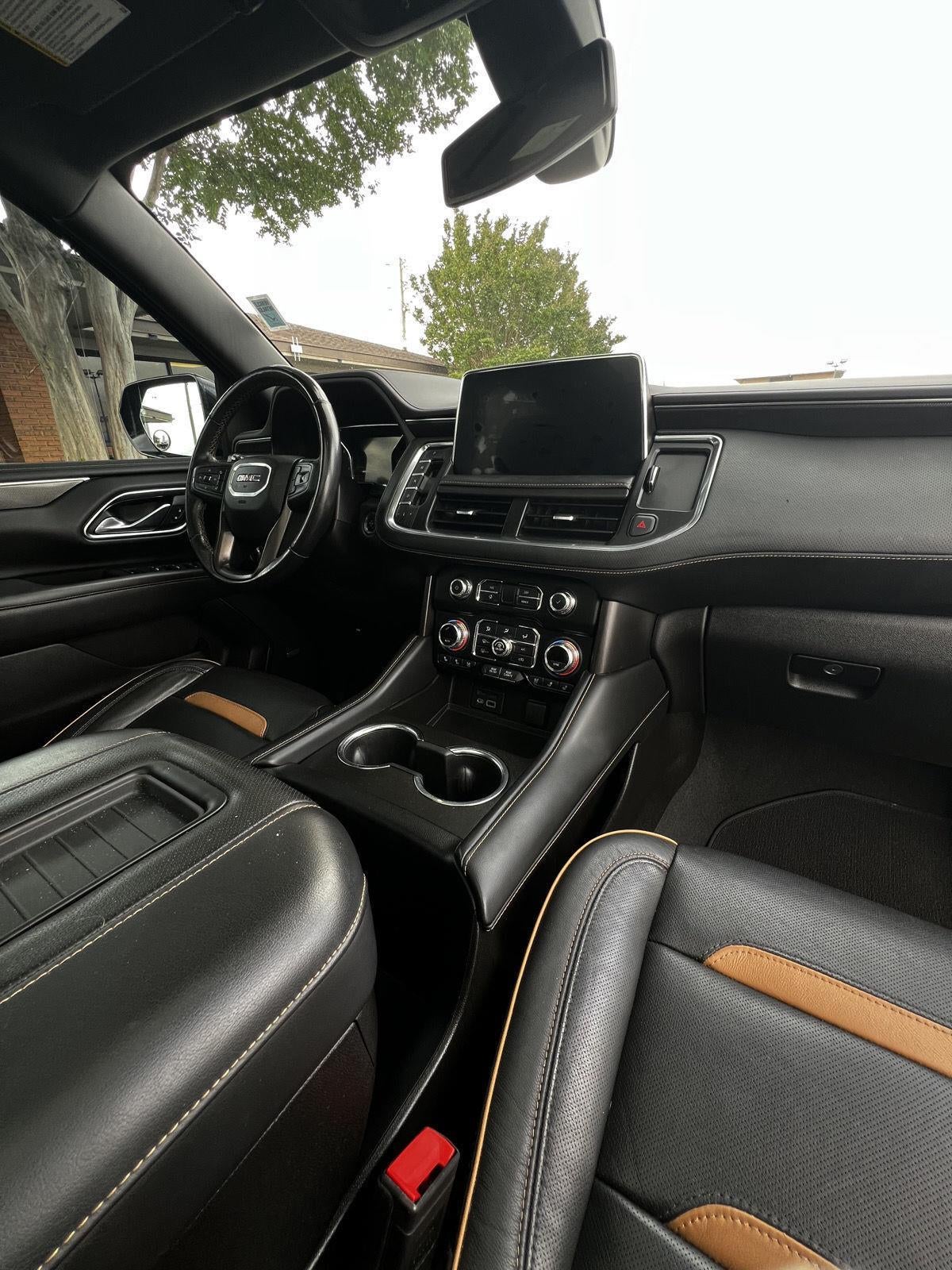 2021 GMC Yukon AT4