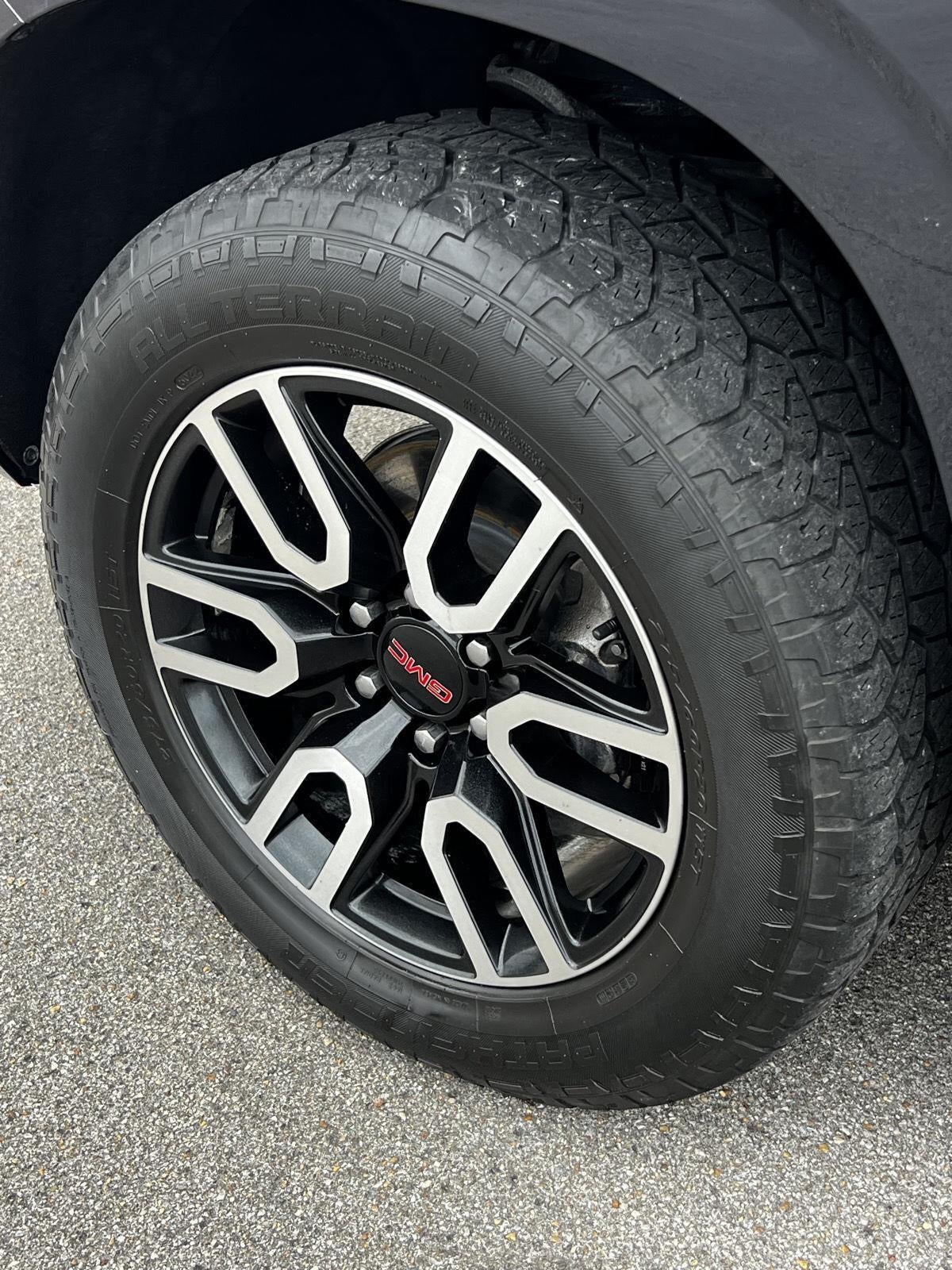2021 GMC Yukon AT4