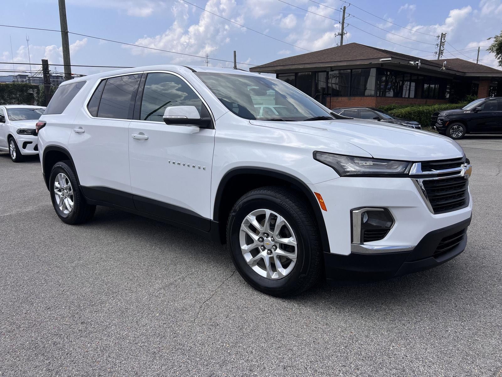 2023 Chevrolet Traverse LS