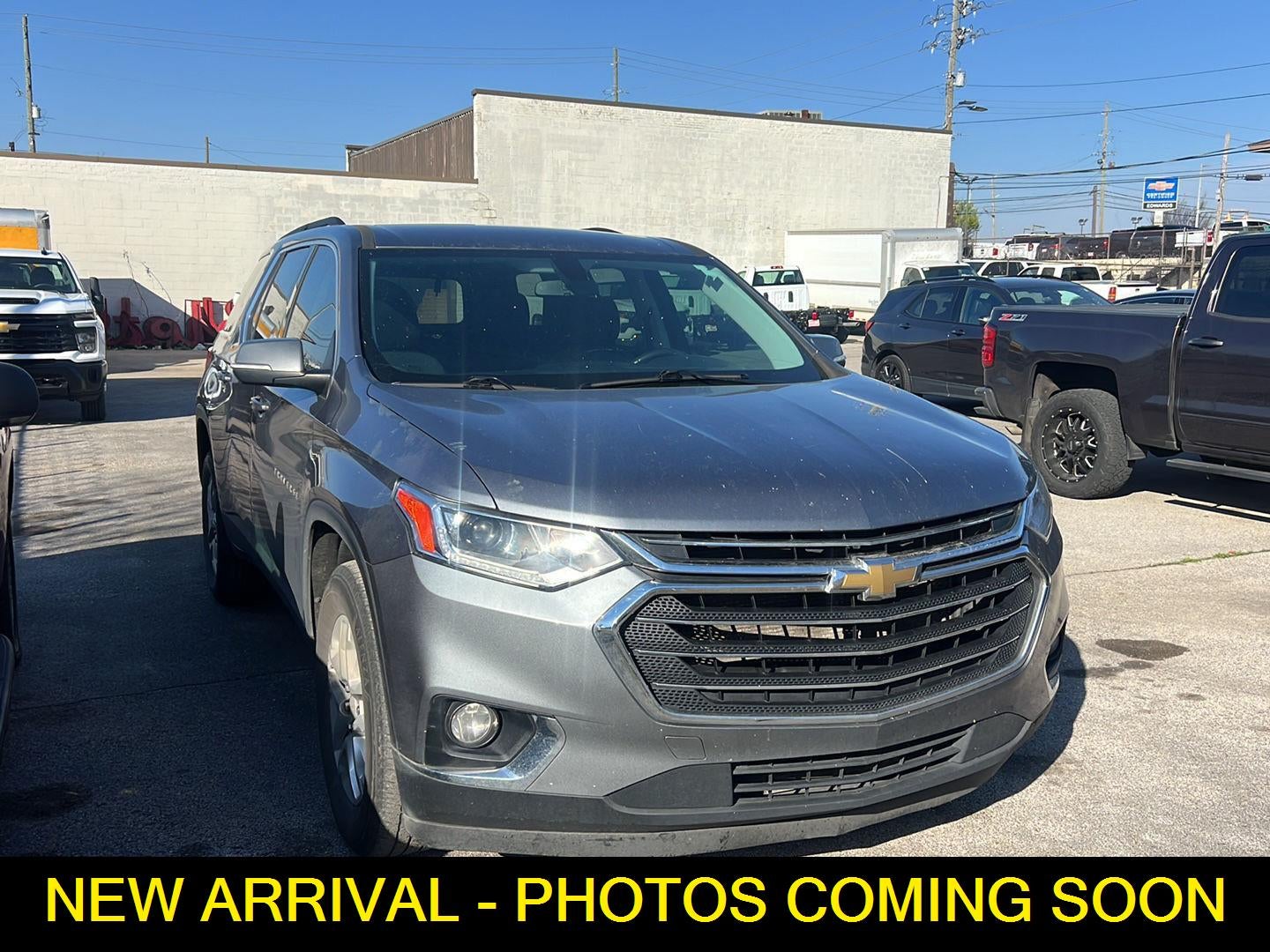 2021 Chevrolet Traverse LT Cloth