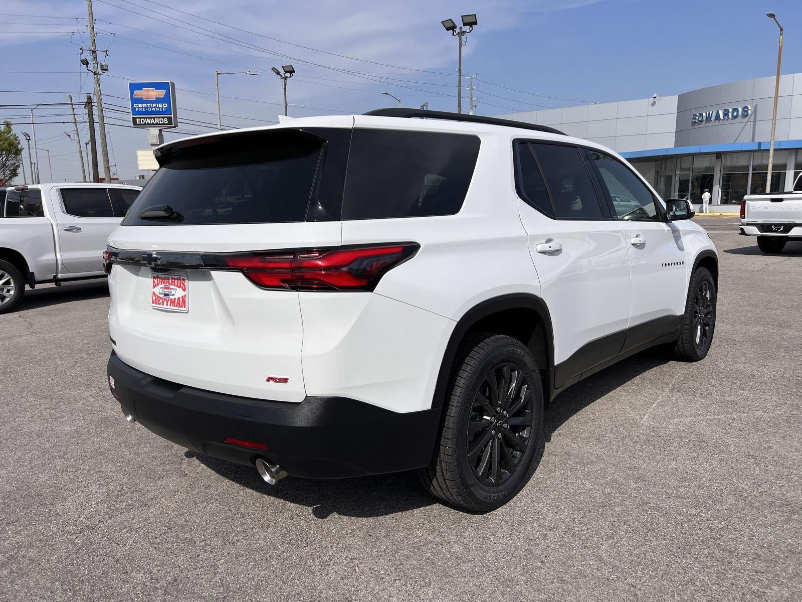 2023 Chevrolet Traverse RS