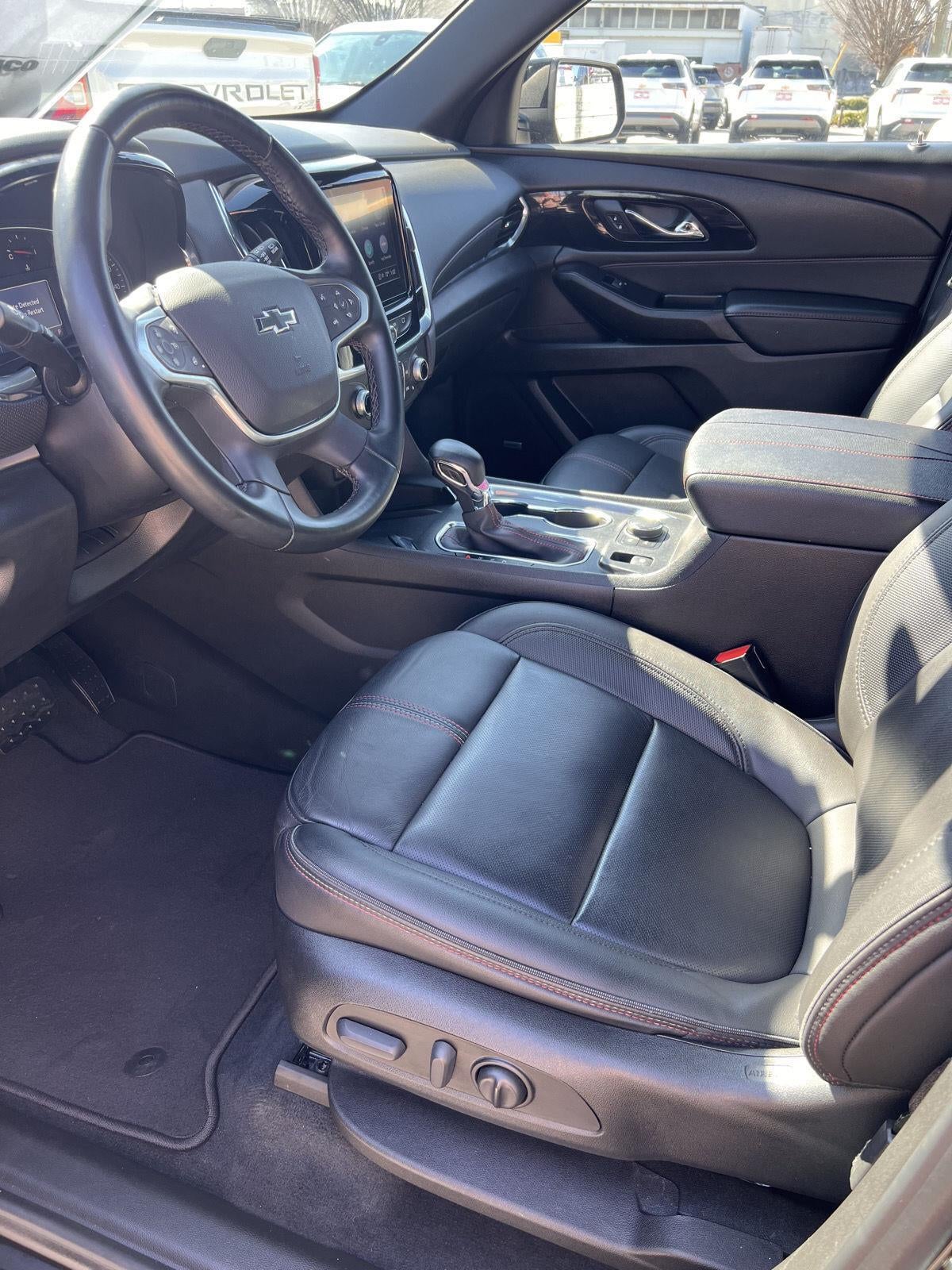 2023 Chevrolet Traverse RS